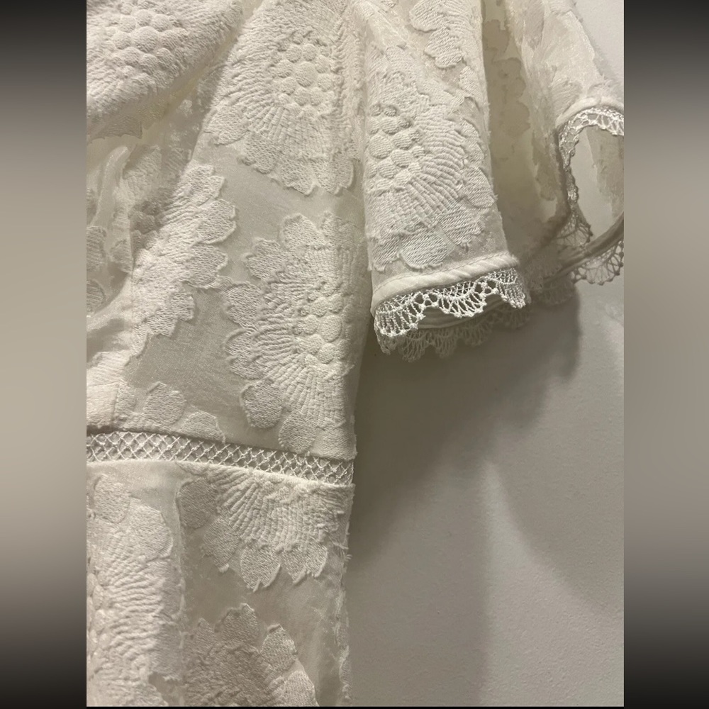 LA MAISON TALULAH Floral White Lace Mini Dress - Picture 5 of 13